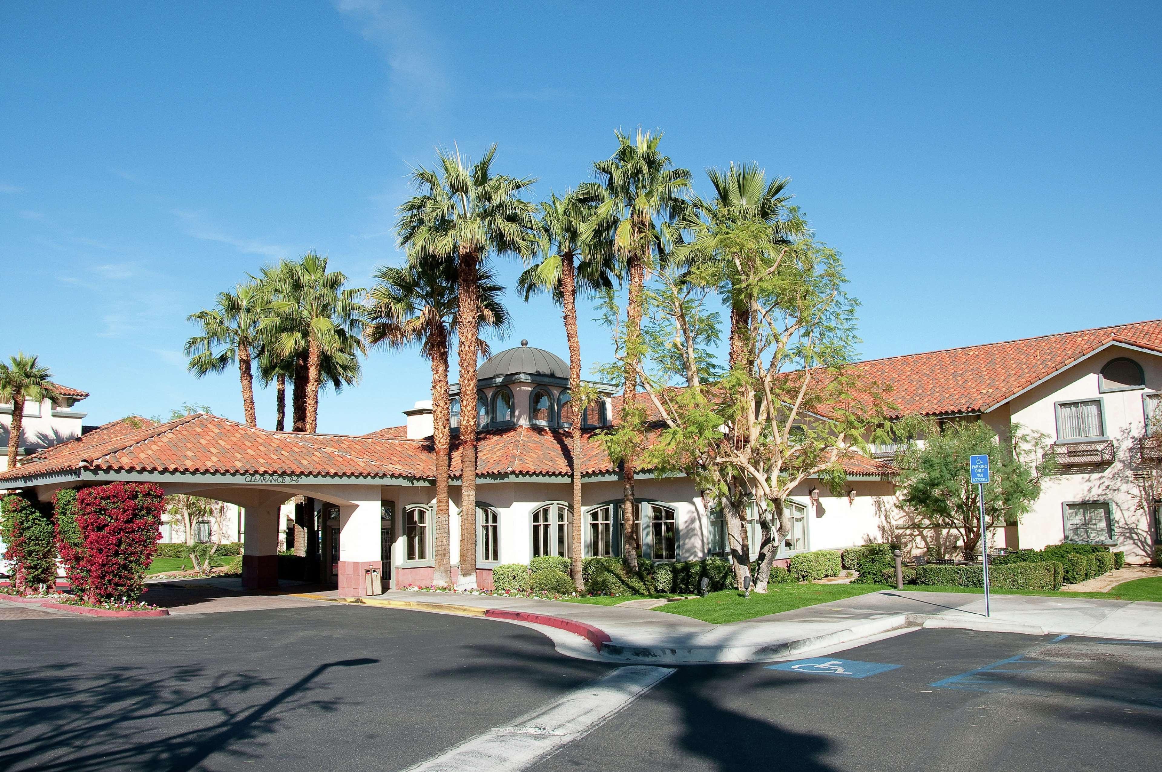 Hilton Garden Inn Palm Springs/Ранчо-Мірідж Екстер'єр фото