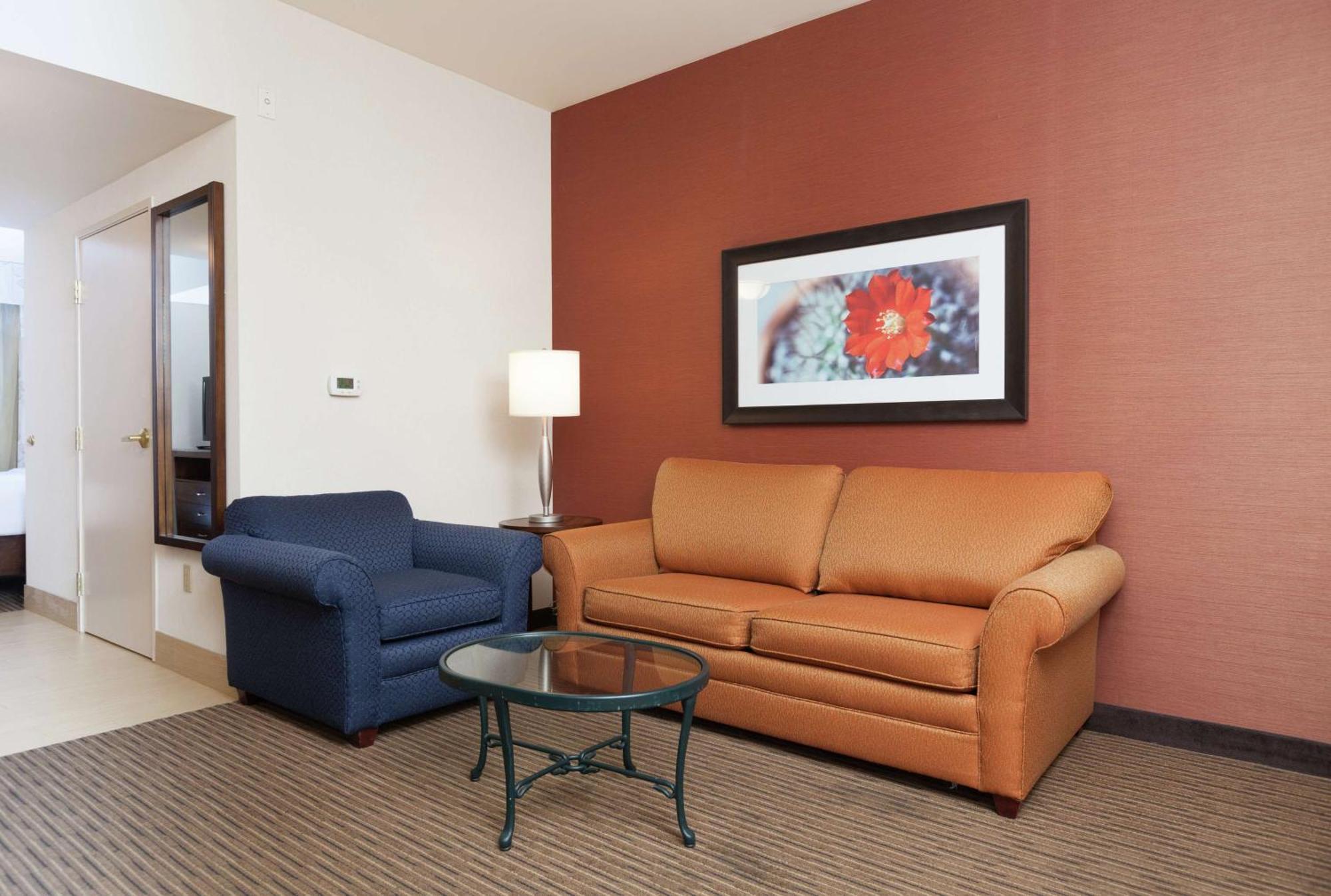 Hilton Garden Inn Palm Springs/Ранчо-Мірідж Екстер'єр фото