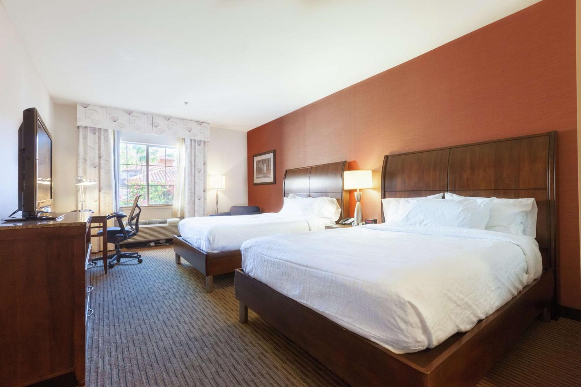 Hilton Garden Inn Palm Springs/Ранчо-Мірідж Екстер'єр фото
