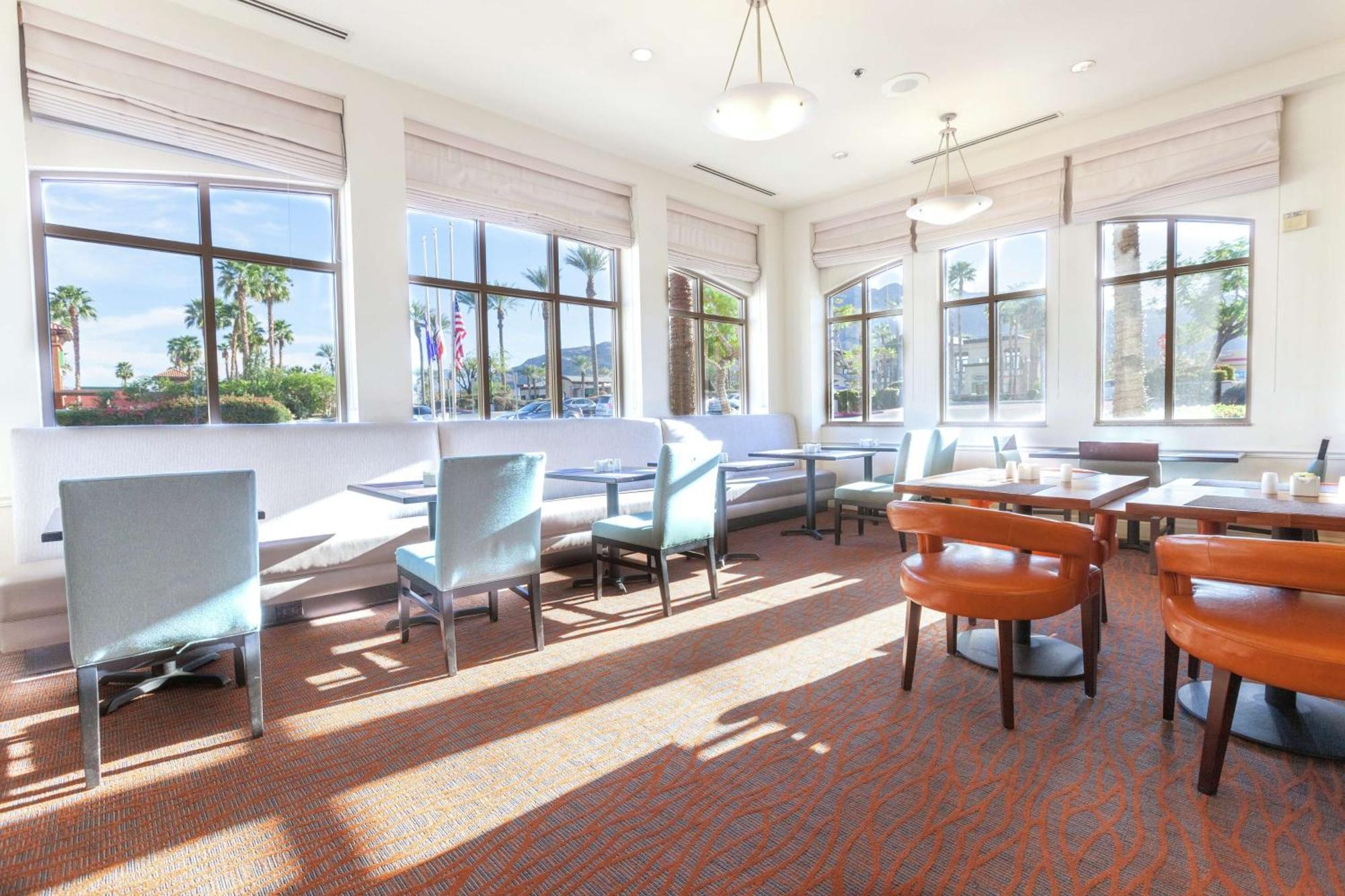 Hilton Garden Inn Palm Springs/Ранчо-Мірідж Екстер'єр фото