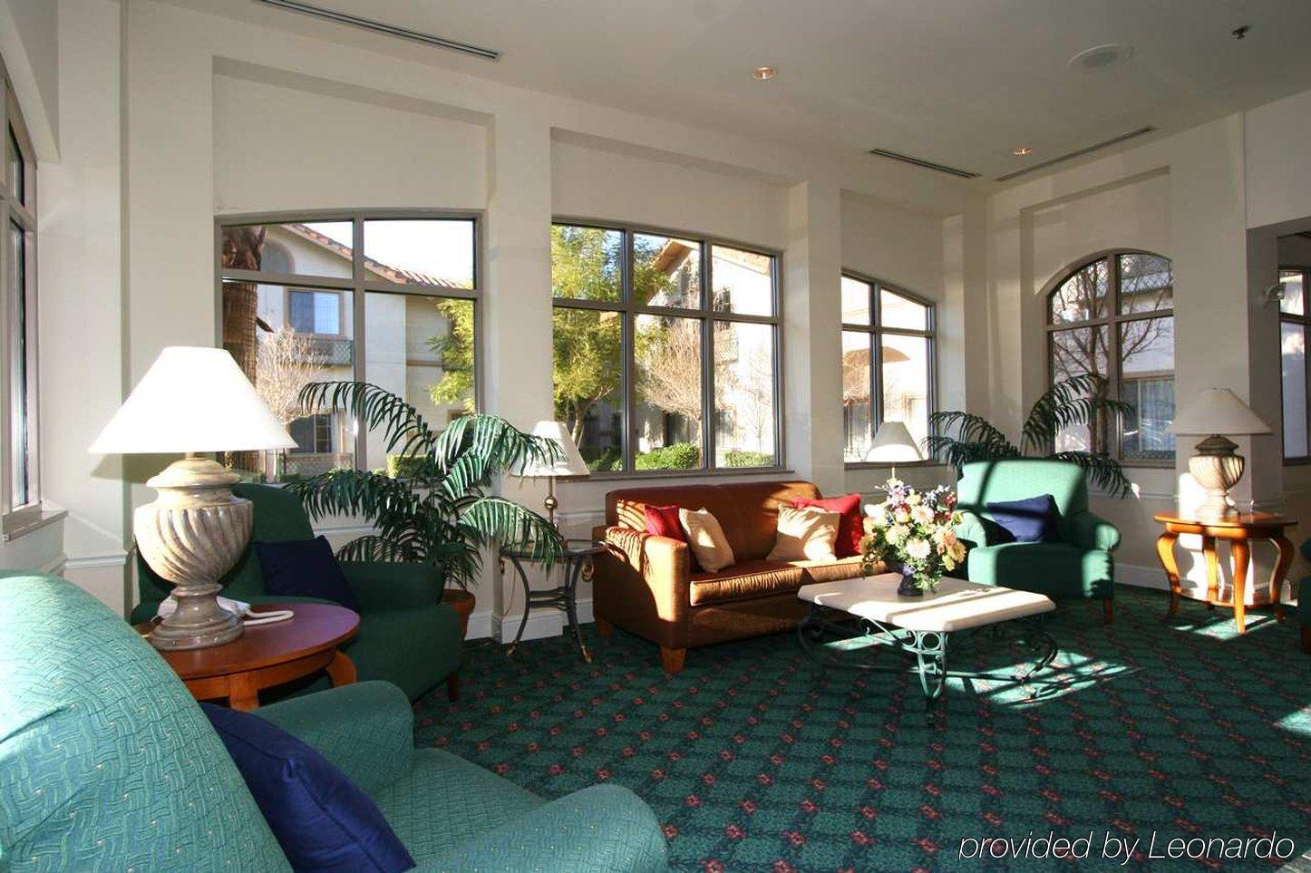 Hilton Garden Inn Palm Springs/Ранчо-Мірідж Інтер'єр фото