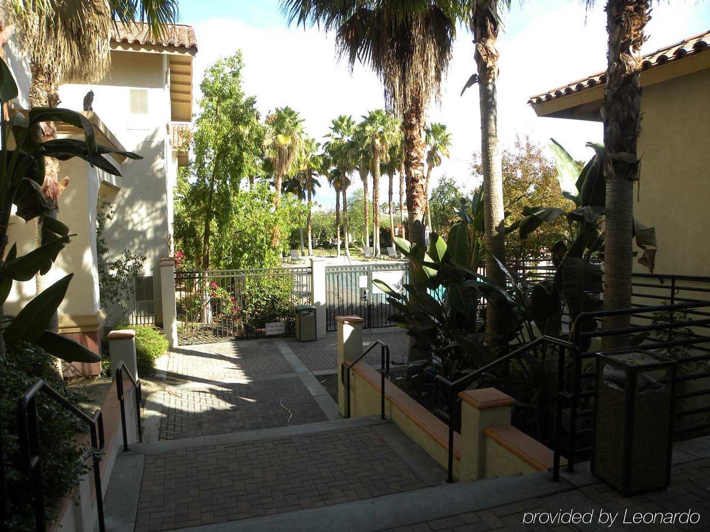 Hilton Garden Inn Palm Springs/Ранчо-Мірідж Екстер'єр фото