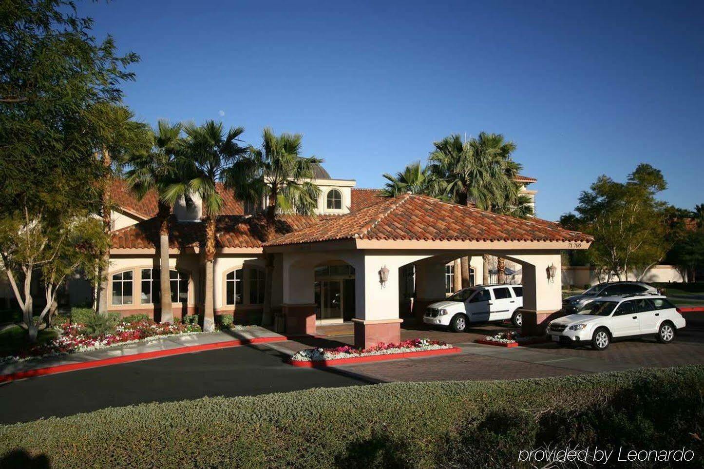 Hilton Garden Inn Palm Springs/Ранчо-Мірідж Екстер'єр фото